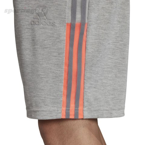 Spodenki męskie adidas Tango L szare FM0858 Adidas Spodenki męskie adidas Tango L szare FM0858 Adidas