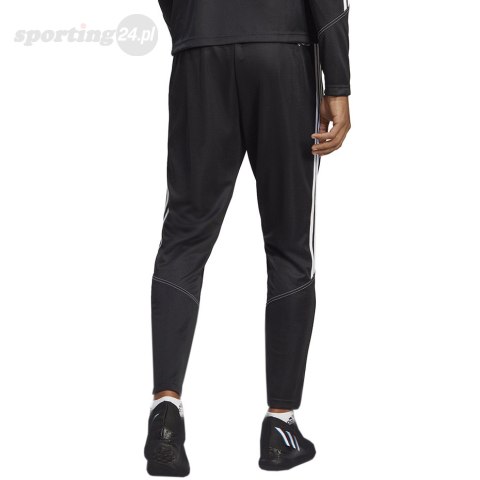Spodnie męskie adidas Tiro 23 Club Training Tracksuit Bottoms czarno-białe HS3619 Adidas Spodnie męskie adidas Tiro 23 Club Training Tracksuit Bottoms czarno-białe HS3619 Adidas