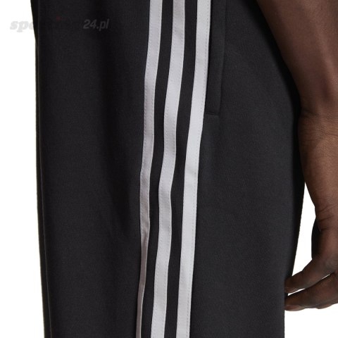 Spodnie męskie adidas Tiro 23 League Sweat Tracksuit czarne HS3611 Adidas teamwear Spodnie męskie adidas Tiro 23 League Sweat Tracksuit czarne HS3611 Adidas teamwear