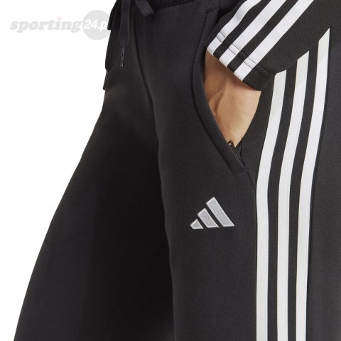 Spodnie damskie adidas Tiro 23 League Sweat czarne HS3608 Adidas teamwear Spodnie damskie adidas Tiro 23 League Sweat czarne HS3608 Adidas teamwear