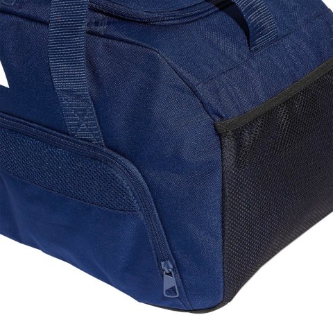 Torba adidas Tiro League Duffel Small granatowa IB8659 Adidas teamwear Torba adidas Tiro League Duffel Small granatowa IB8659 Adidas teamwear