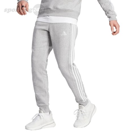 Spodnie męskie adidas Essentials Fleece 3-Stripes Tapered Cuff szare IJ6494 Adidas Spodnie męskie adidas Essentials Fleece 3-Stripes Tapered Cuff szare IJ6494 Adidas