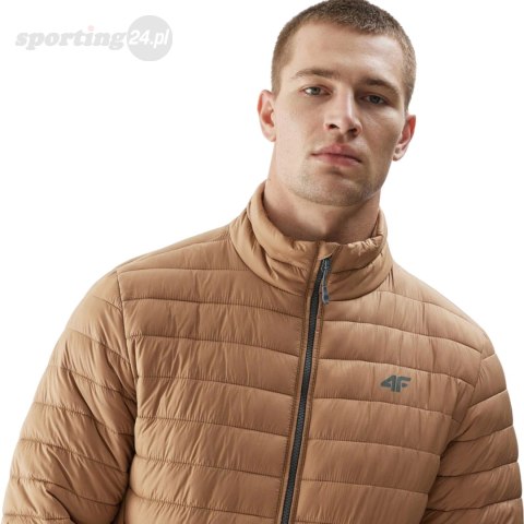 Kurtka męska puchowa 4F M239 jasny brąz 4FAW23TDJAM239 82S 4F Kurtka męska puchowa 4F M239 jasny brąz 4FAW23TDJAM239 82S 4F