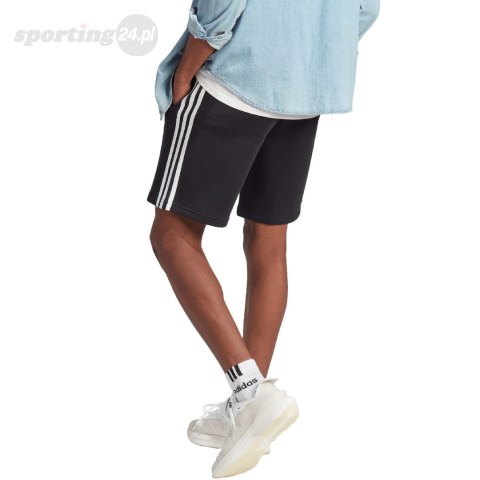 Spodenki męskie adidas Essentials Fleece 3-Stripes czarne IB4026 Adidas Spodenki męskie adidas Essentials Fleece 3-Stripes czarne IB4026 Adidas