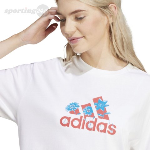 Koszulka damska adidas Flower Pack Badge of Sport biała IT1421 Adidas Koszulka damska adidas Flower Pack Badge of Sport biała IT1421 Adidas