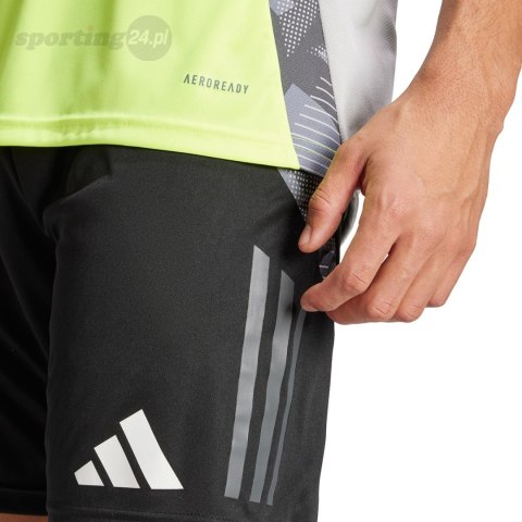 Koszulka męska adidas Tiro 24 Competition Training limonkowa IN2289 Adidas teamwear Koszulka męska adidas Tiro 24 Competition Training limonkowa IN2289 Adidas teamwear