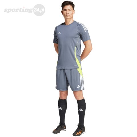 Spodenki męskie adidas Tiro 24 Training szare IV6940 Adidas teamwear Spodenki męskie adidas Tiro 24 Training szare IV6940 Adidas teamwear