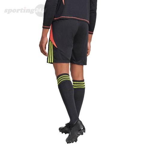Spodenki męskie adidas Tiro 24 czarne IT2411 Adidas teamwear Spodenki męskie adidas Tiro 24 czarne IT2411 Adidas teamwear