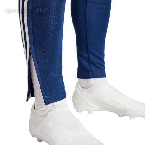Spodnie męskie adidas Tiro 24 Slim Training granatowe IR9344 Adidas teamwear Spodnie męskie adidas Tiro 24 Slim Training granatowe IR9344 Adidas teamwear