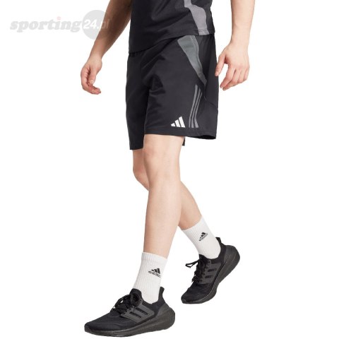 Spodenki męskie adidas Tiro 24 czarne IR9376 Adidas teamwear Spodenki męskie adidas Tiro 24 czarne IR9376 Adidas teamwear