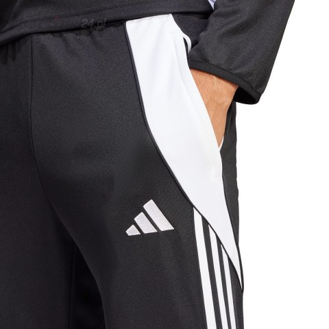 Spodnie męskie adidas Tiro 24 Slim Training czarne IP1953 Adidas teamwear Spodnie męskie adidas Tiro 24 Slim Training czarne IP1953 Adidas teamwear