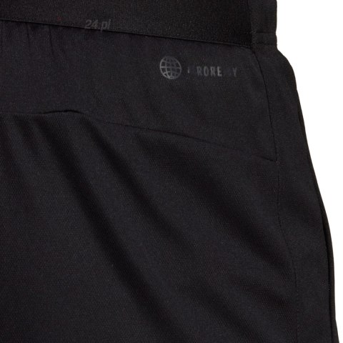 Spodenki męskie adidas Train Essentials Logo Training czarne IB8122 Adidas Spodenki męskie adidas Train Essentials Logo Training czarne IB8122 Adidas