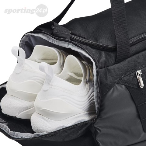 Torba Under Aromur Undeniable 5.0 Duffle SM czarna 1369222 001 Under Armour Torba Under Aromur Undeniable 5.0 Duffle SM czarna 1369222 001 Under Armour