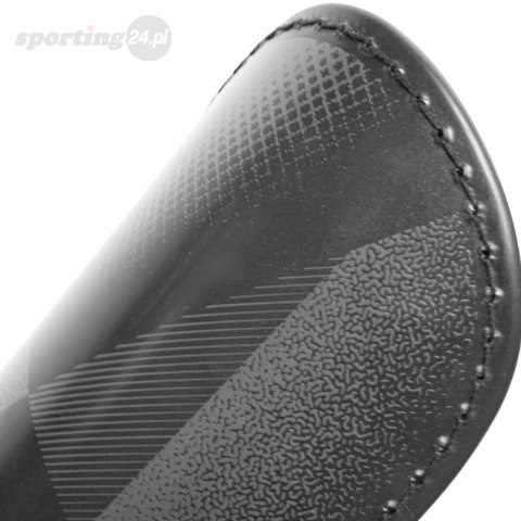 Ochraniacze piłkarskie Reusch Shin Guard Compact Lite czarne 5577047 7060 Reusch Ochraniacze piłkarskie Reusch Shin Guard Compact Lite czarne 5577047 7060 Reusch