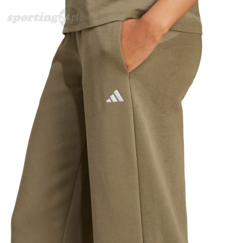 Spodnie damskie adidas Essentials Small Logo Feel Cozy oliwkowe JI6054 Adidas Spodnie damskie adidas Essentials Small Logo Feel Cozy oliwkowe JI6054 Adidas