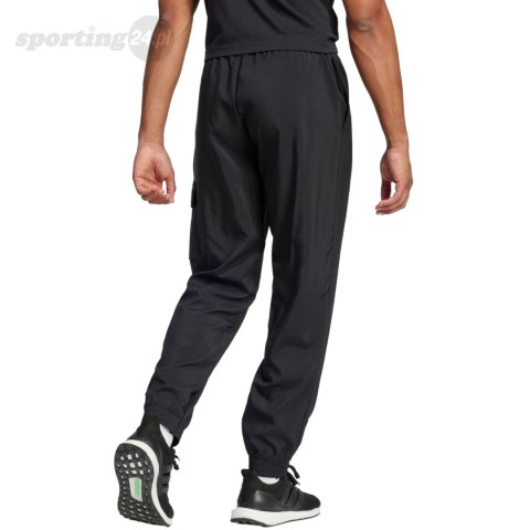 Spodnie męskie adidas Essentials Small Logo Cargo czarne JF3538 Adidas Spodnie męskie adidas Essentials Small Logo Cargo czarne JF3538 Adidas