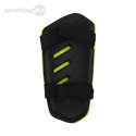 Ochraniacze piłkarskie Puma Ultra Light Strap zielone 30992 02 Puma