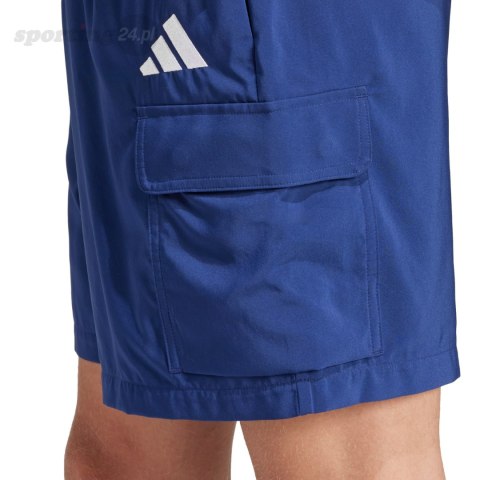 Spodenki męskie adidas Essentials Small Logo Cargo Chelsea granatowe JF3532 Adidas Spodenki męskie adidas Essentials Small Logo Cargo Chelsea granatowe JF3532 Adidas