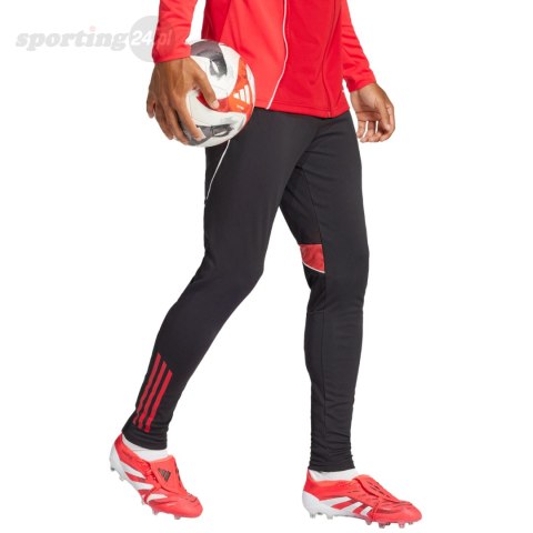 Spodnie męskie adidas Tiro 25 Competition Training czarno-czerwone JI6496 Adidas teamwear Spodnie męskie adidas Tiro 25 Competition Training czarno-czerwone JI6496 Adidas teamwear